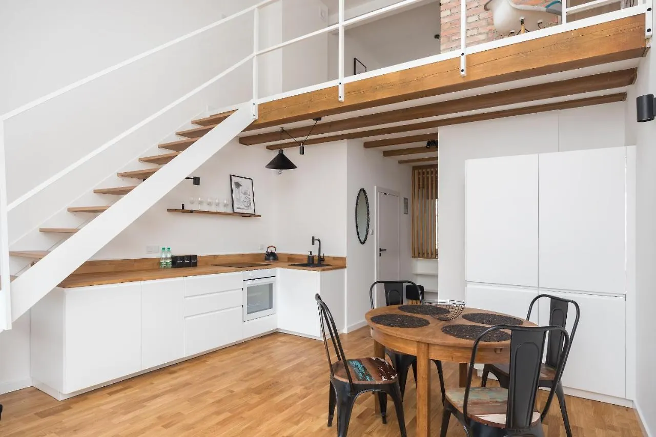 Rondo Wiatraczna Loft Apartment Warsaw 0*,  Poland