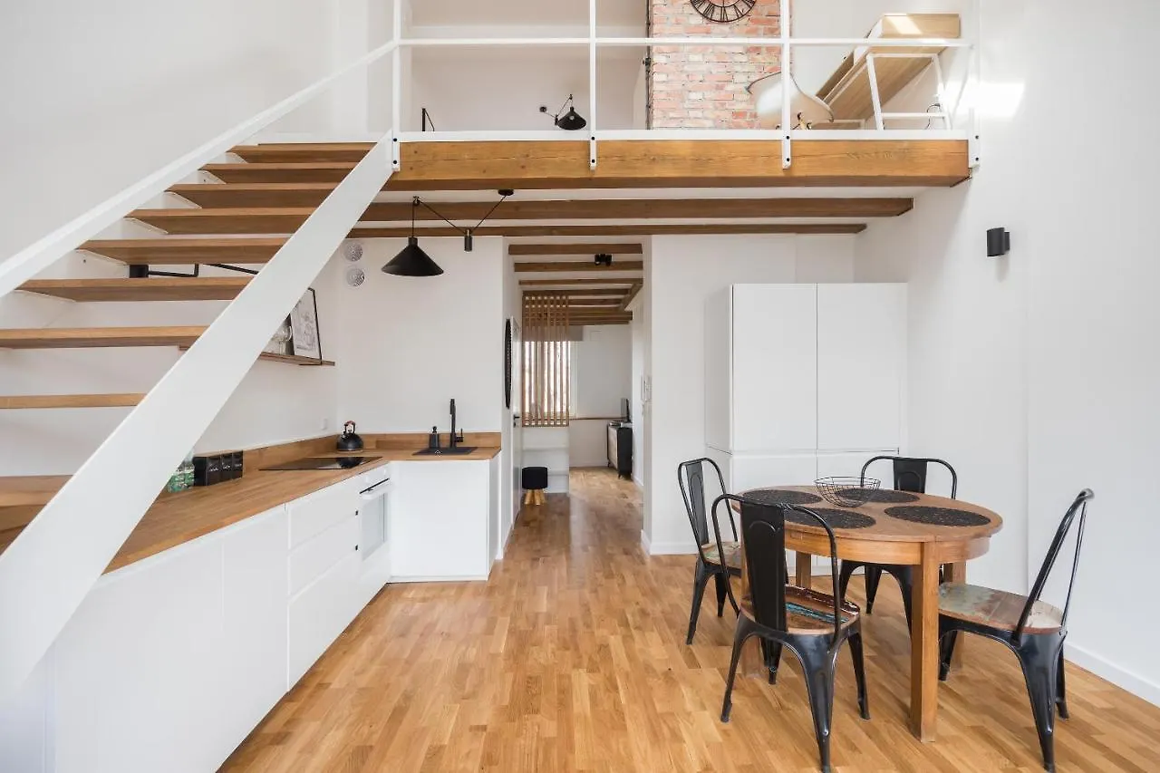 Rondo Wiatraczna Loft Apartment Warsaw