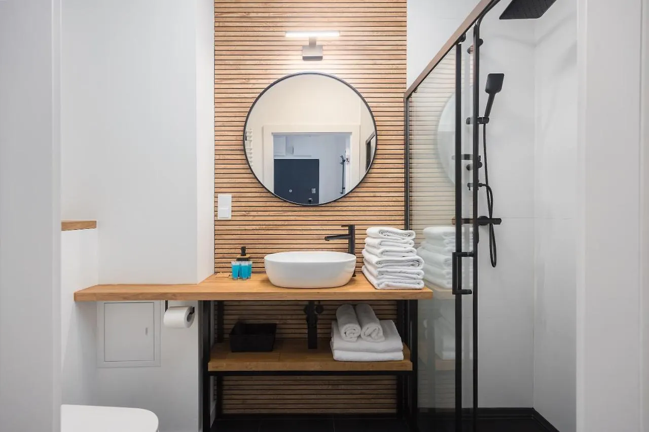 Rondo Wiatraczna Loft Apartment Warsaw