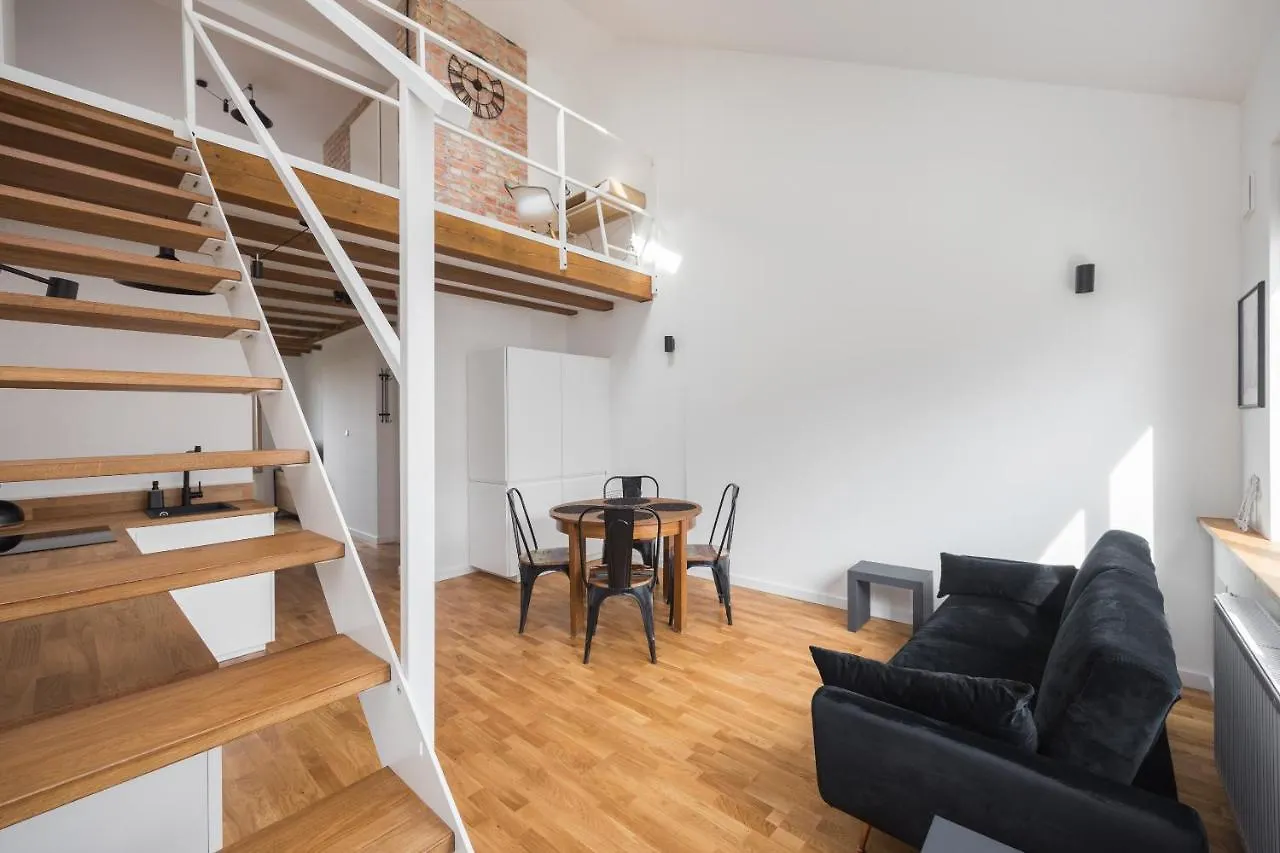 Rondo Wiatraczna Loft Apartment Warsaw Poland