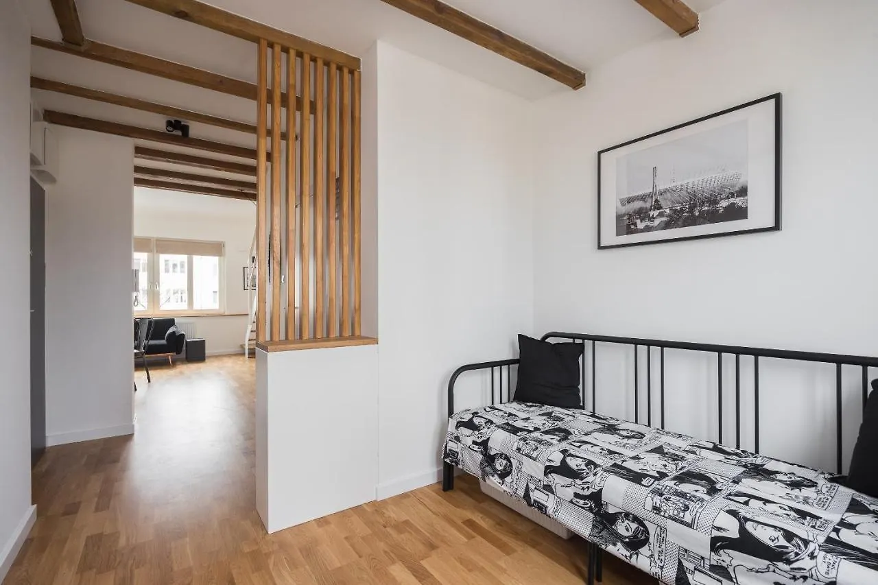 Rondo Wiatraczna Loft Apartment Warsaw Poland