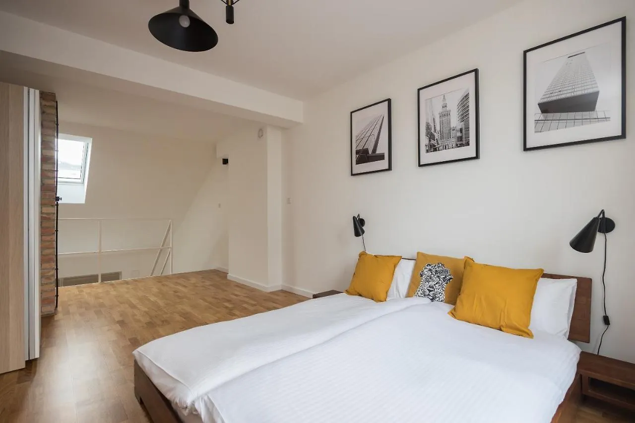 Rondo Wiatraczna Loft Apartment Warsaw
